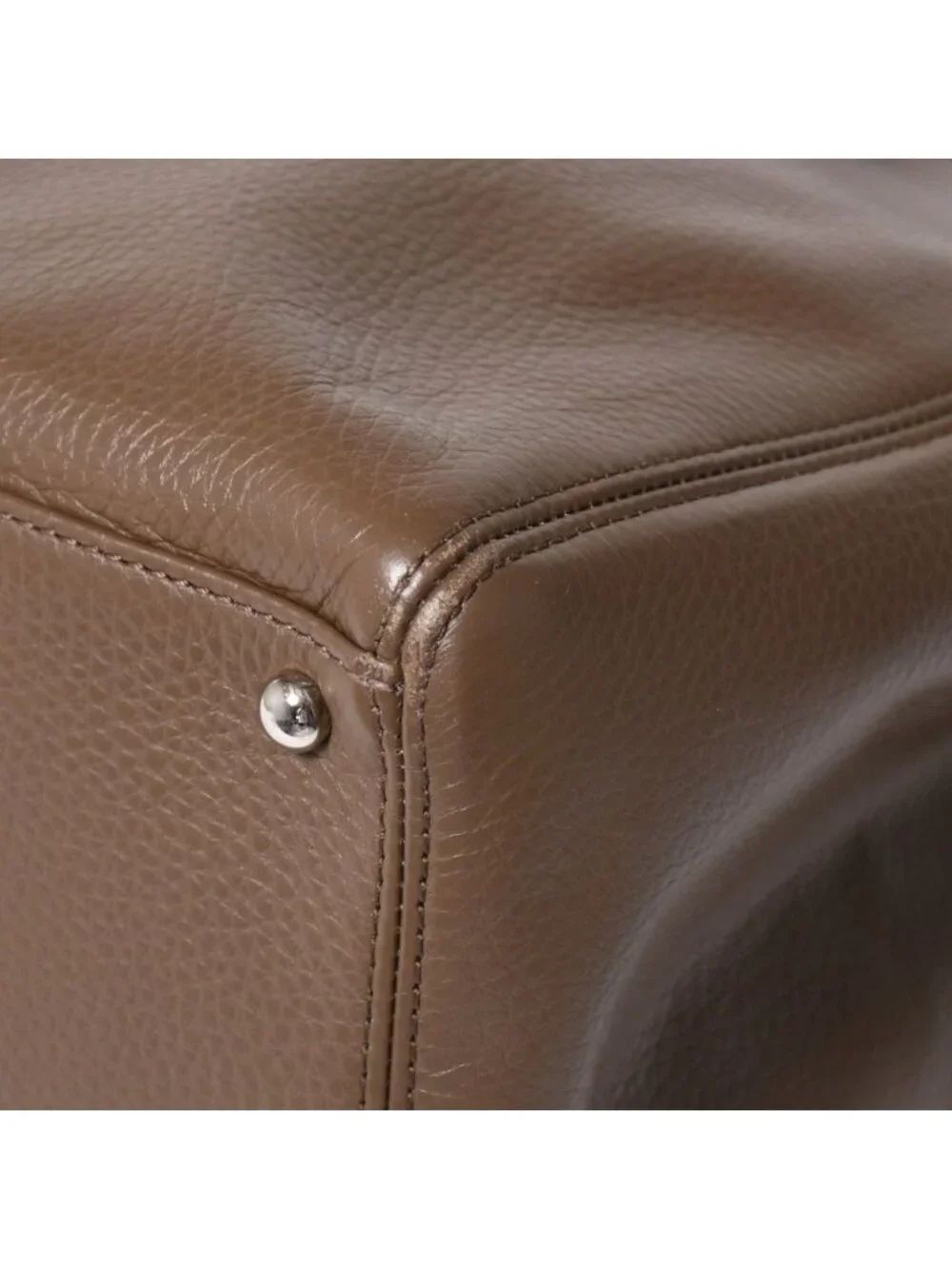 Chanel Executive Tote Bag Medium CC Logo Caviar Leather Brown